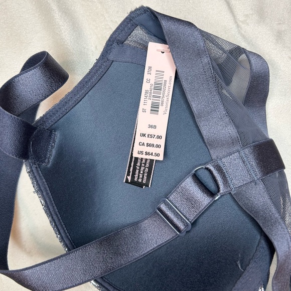 Victoria’s Secret Very Sexy Push Up Bra 36B - Picture 6 of 7